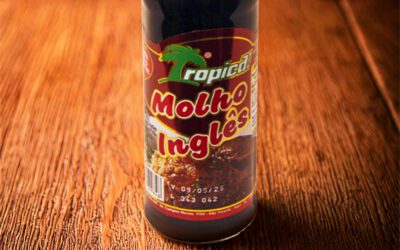 Conheça a história por trás do clássico molho inglês