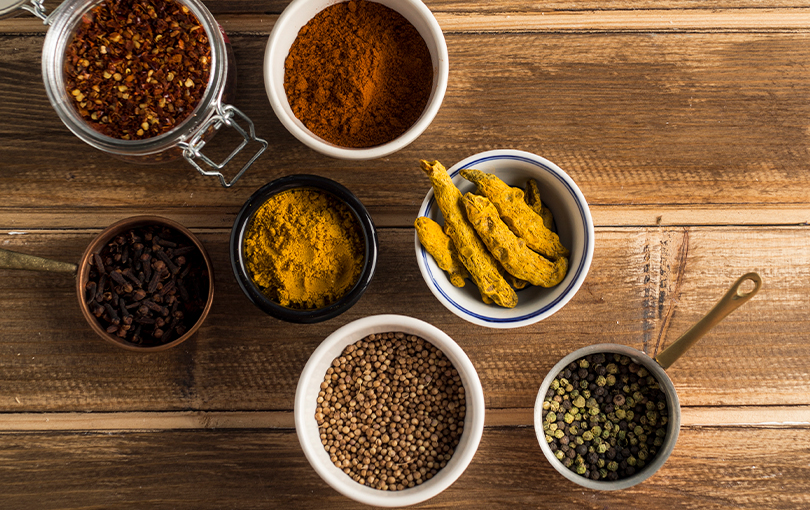 Desvende como incluir o curry em po em seus pratos 